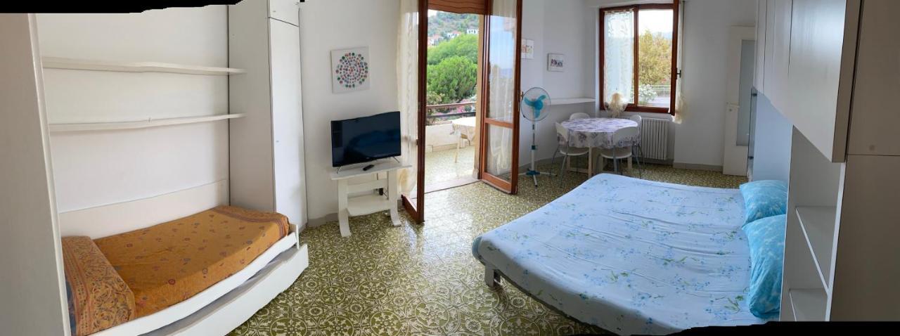 Casa Di Rosa Lägenhet San Lorenzo al Mare Exteriör bild