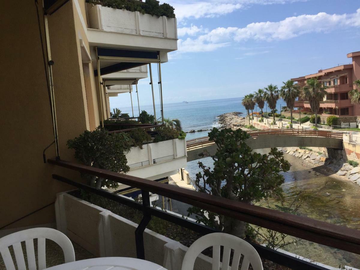Casa Di Rosa Lägenhet San Lorenzo al Mare Exteriör bild